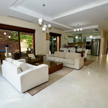 Villa Carat Park A24/1